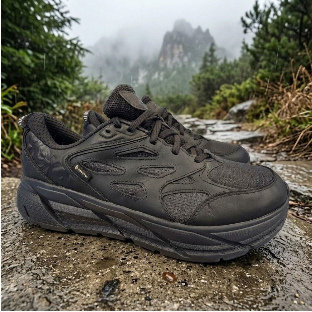 Hoka One One Clifton L GTX Black Leather GORE-TEX Sneakers 1129972 BBLC us10.5